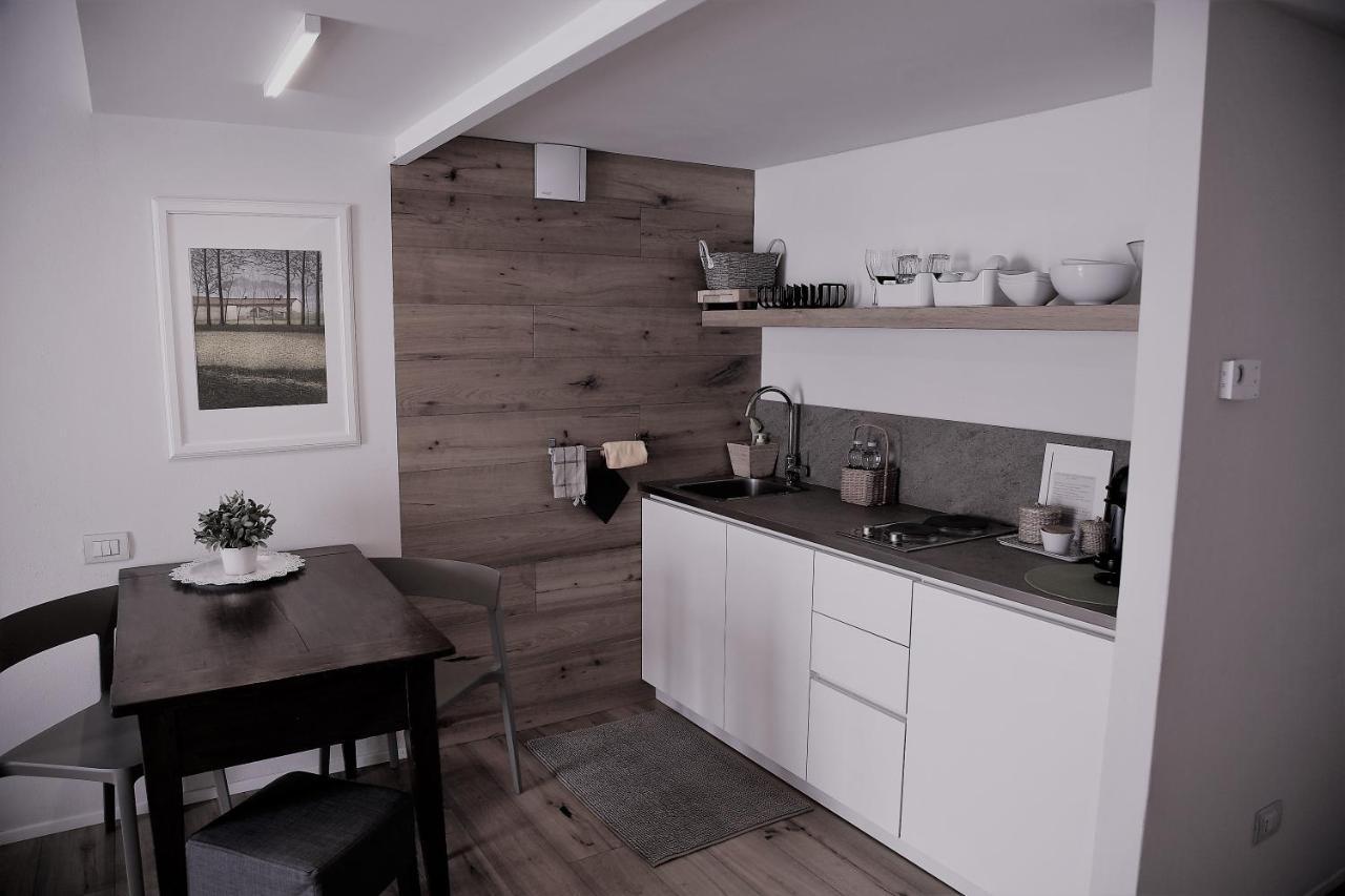 32 Bnb Camerecaffe Pavia Luaran gambar