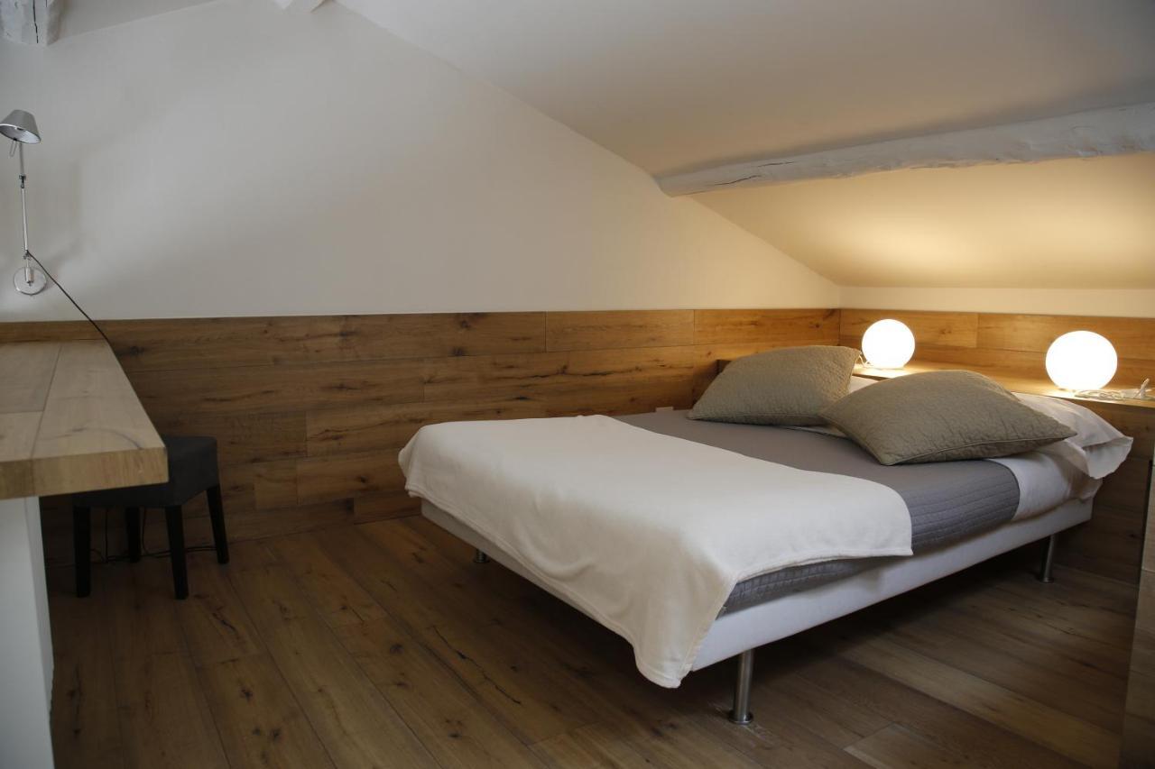32 Bnb Camerecaffe Pavia Luaran gambar