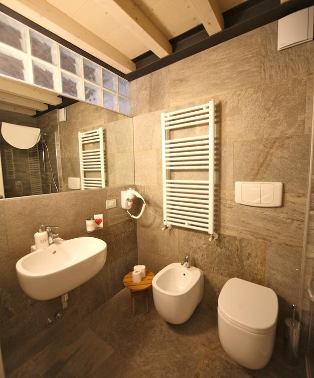 32 Bnb Camerecaffe Pavia Bilik gambar