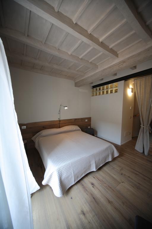 32 Bnb Camerecaffe Pavia Bilik gambar